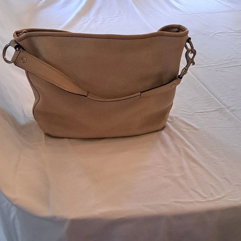 Coach Sarah Pebbled Leather Hobo in Yellow/Taupe - Picture 4 of 9